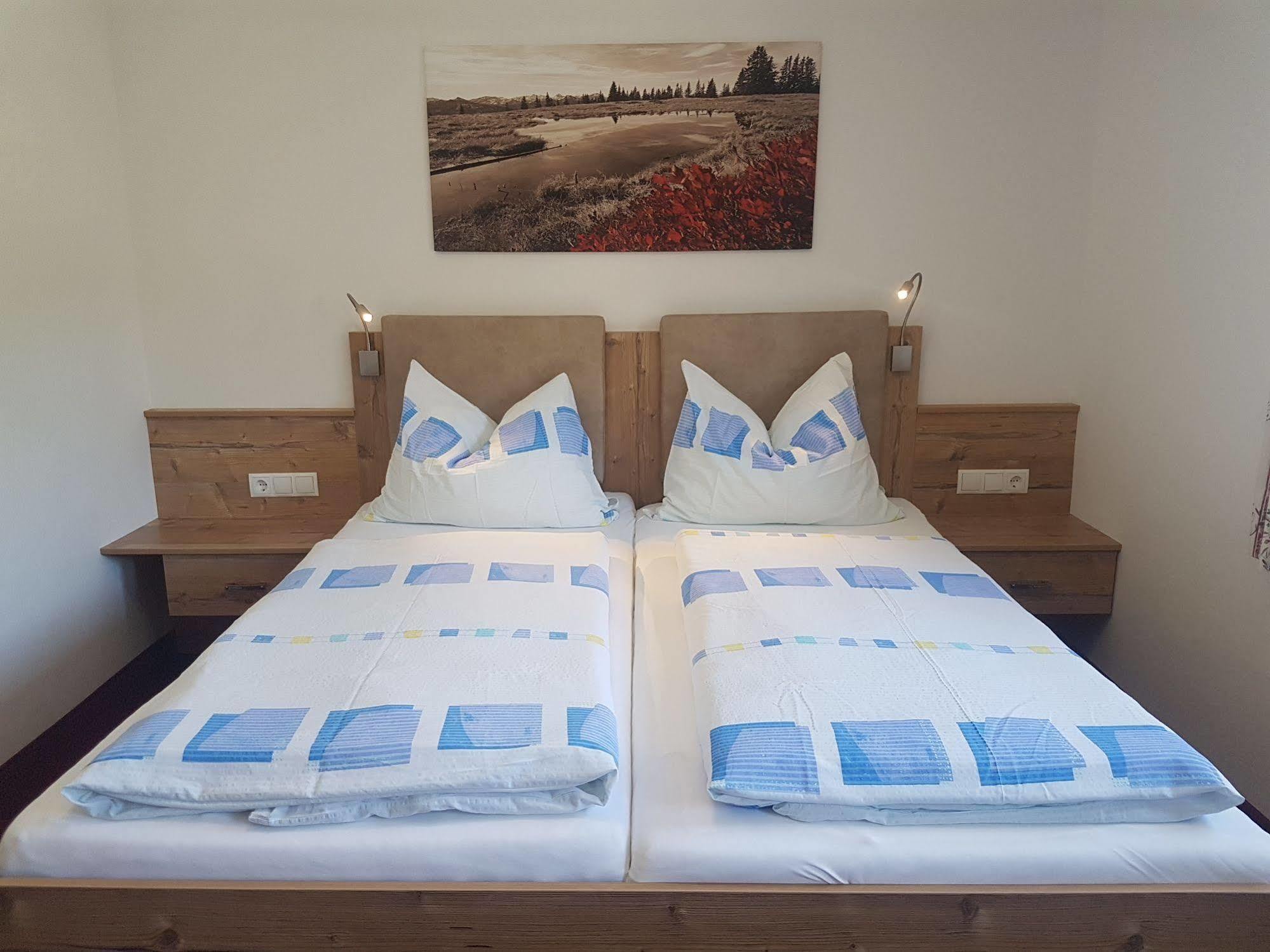 Oberauer - Die Eco Familien Hotelpension 3*